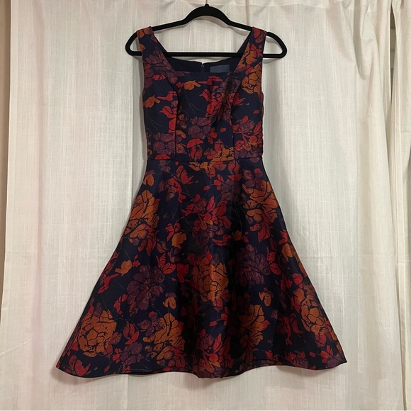 ModCloth RSVP Ready Fit and Flare Floral Dress Size 2 Women’s - Picture 6 of 7